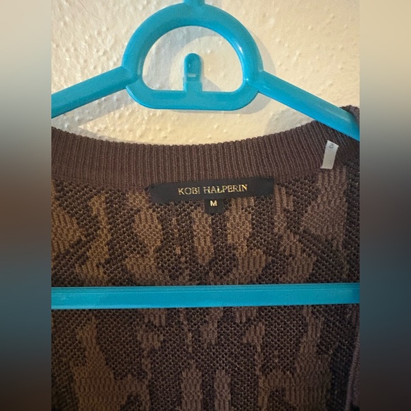 Kobi Halperin Brown Textured Knit Top, Furr SOFT fuzzy pockets - Picture 3 of 8